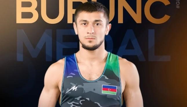Avropa ÇEMPİONATI: Üç güləşçimiz bürünc medal qazandı