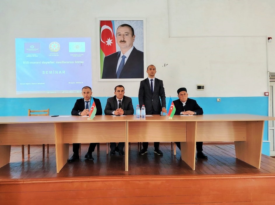 Milli dəyərlərimizin gələcək nəslə ötürülməsi müzakirə olundu - FOTO