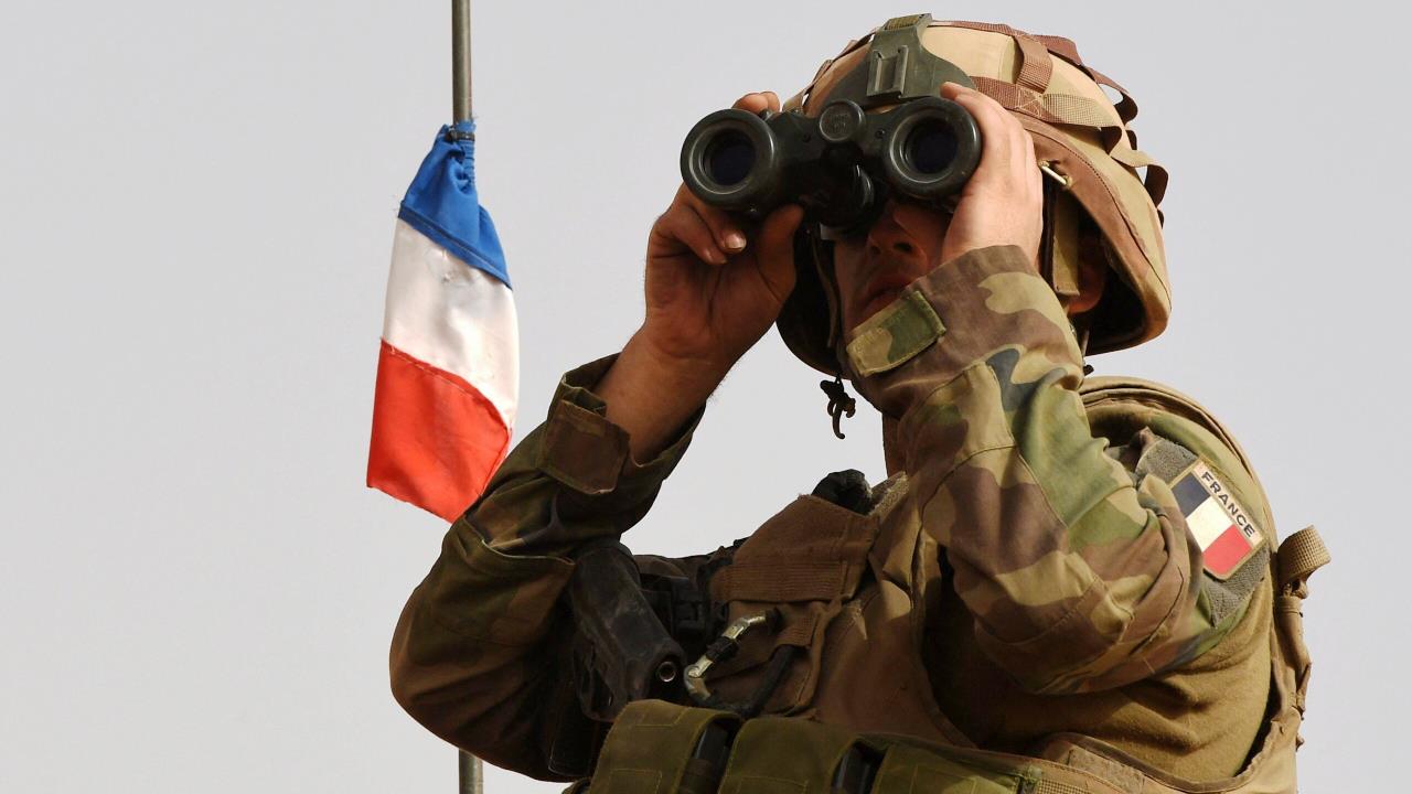 Fransa ordusu Rusiyaya qarşı əməliyyatlara HAZIRLAŞIR Fransa ordusu Rusiyaya qarşı əməliyyatlara HAZIRLAŞIR