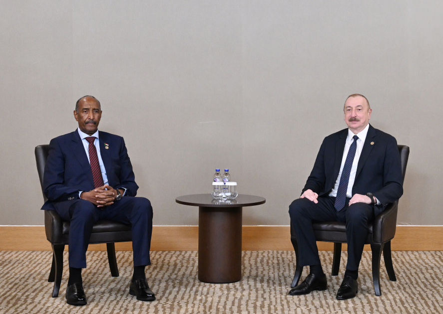 İlham Əliyev Antalyada Sudanın Suveren Keçid Şurasının Sədri ilə görüşdü - FOTO