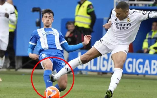 Mbappe ÜZR İSTƏDİ