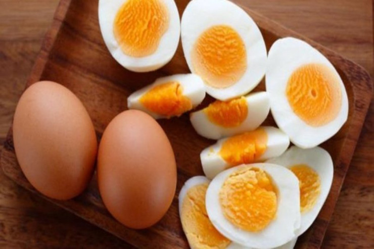 Hər gün səhər yumurta yemək ÖMRÜ UZADIR Hər gün səhər yumurta yemək ÖMRÜ UZADIR