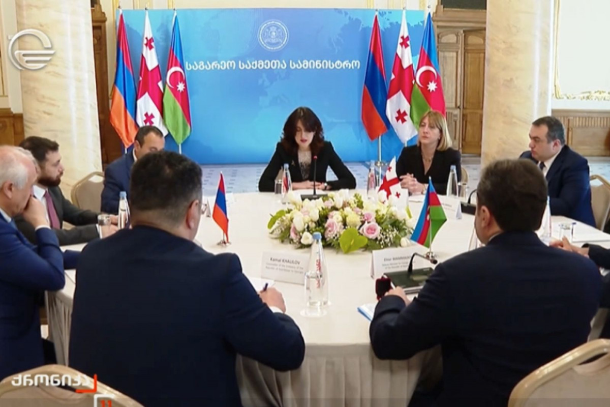 Azərbaycan, Gürcüstan və Ermənistan xarici işlər nazirlərinin müavinlərinin görüşü BAŞLADI