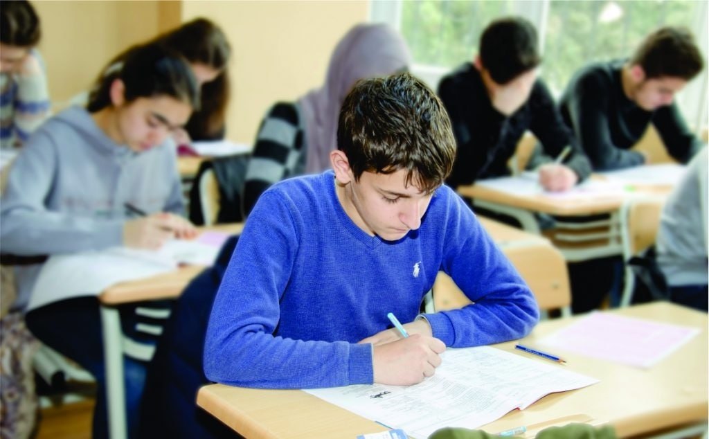 Daha 20 şagird imtahanda maksimum nəticə GÖSTƏRDİ – ADLAR Daha 20 şagird imtahanda maksimum nəticə GÖSTƏRDİ – ADLAR
