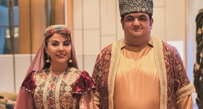 "Efirə birlikdə çıxmaq bizə maddi problem yaradır" "Efirə birlikdə çıxmaq bizə maddi problem yaradır"