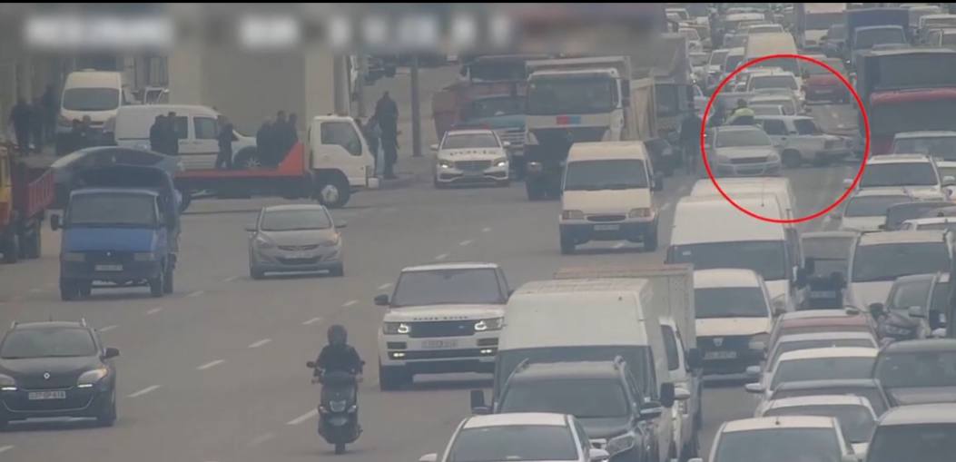 Ziya Bünyadov prospektində ağır QƏZA: Sıxlıq yarandı – VİDEO Ziya Bünyadov prospektində ağır QƏZA: Sıxlıq yarandı – VİDEO