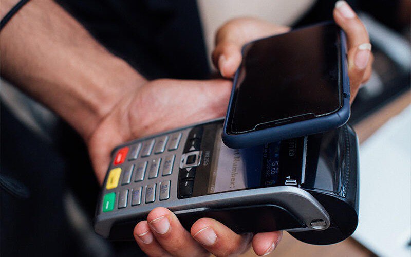 Azərbaycanda bank kartları ilə bağlı yeni DƏLƏDUZLUQ növü YAYILIB: "Kabus toxunuşu"
