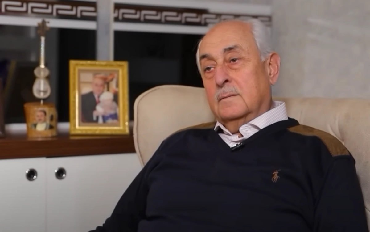Zamiq Əliyev: "Özünə hörmət edən sənət adamı efirdə hər gün görünməz" - VİDEO Zamiq Əliyev: "Özünə hörmət edən sənət adamı efirdə hər gün görünməz" - VİDEO
