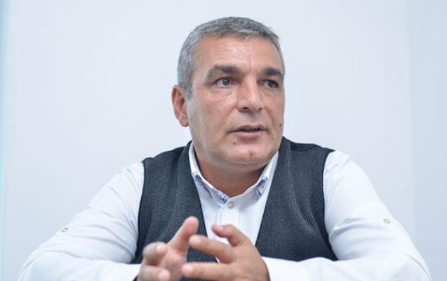 Natiq Cəfərli: “Maşınım 7 saatdır ofisin qarşısında olduğu halda cərimə gəlib” – FOTO