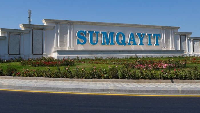 Sumqayıtda parkda meyit tapıldı Sumqayıtda parkda meyit tapıldı