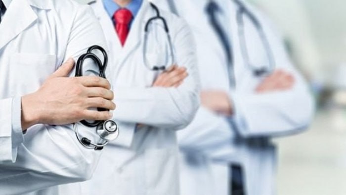 Təyinat VAR, gedən YOXDUR – Həkimlər niyə rayon xəstəxanalarında İŞLƏMƏK istəmir?