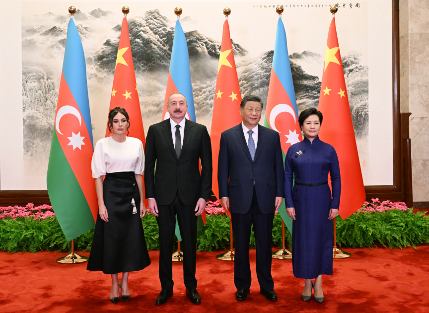 Si Cinpinin adından İlham Əliyevin şərəfinə RƏSMİ ZİYAFƏT Si Cinpinin adından İlham Əliyevin şərəfinə RƏSMİ ZİYAFƏT