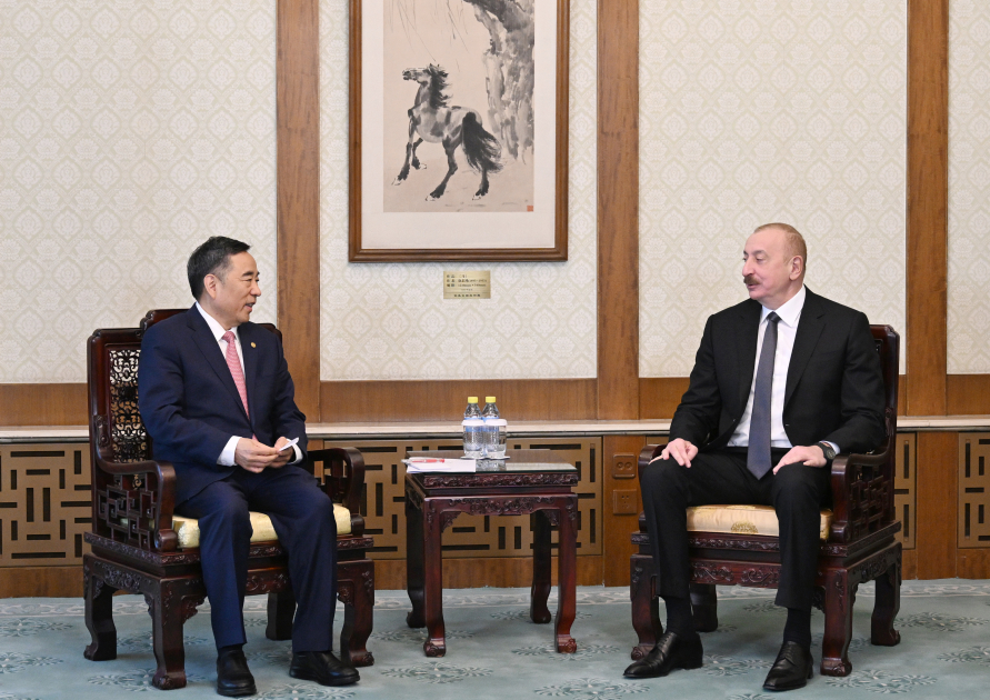 İlham Əliyev Pekində “Energy China” şirkətinin sədri ilə görüşdü - FOTO