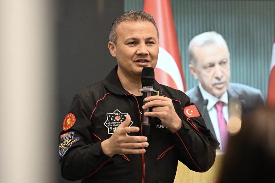 Alper Gezeravcı: “Azərbaycan yaxın gələcəkdə kosmik ekosistemin əsas iştirakçılarından olacaq”