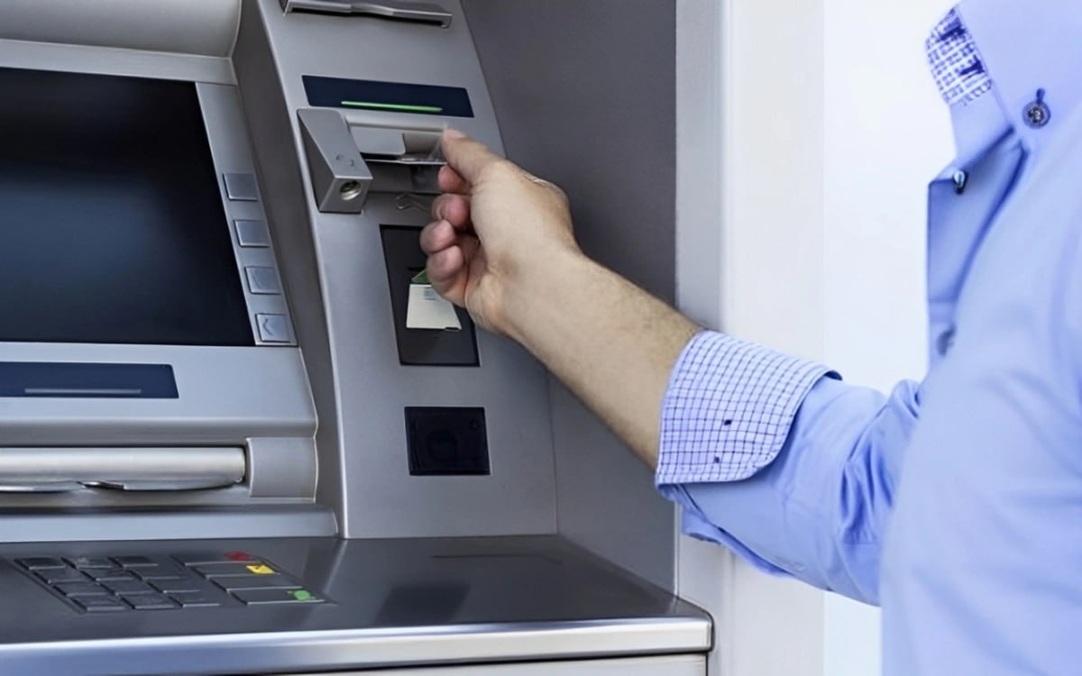 Vətəndaşlar maaşlarını istədikləri bankdan ala biləcəklər - YENİLİK