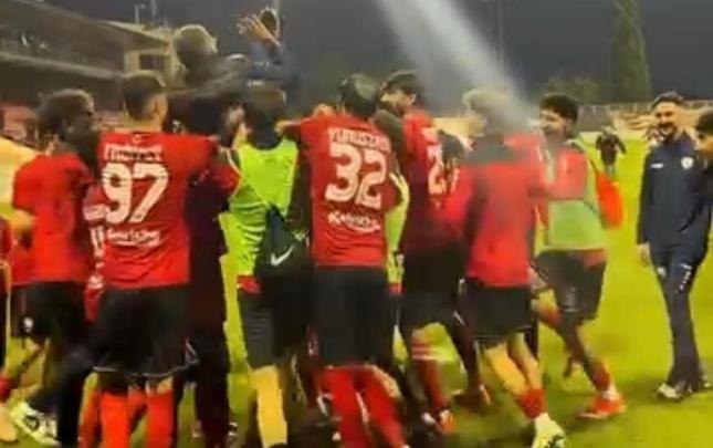 Bu da “Qəbələ”nin çempionluq sevinci - VİDEO Bu da “Qəbələ”nin çempionluq sevinci - VİDEO