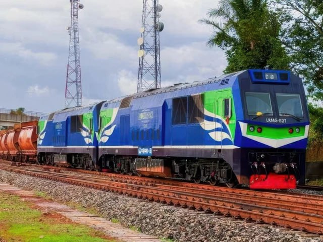 Azərbaycan Çindən lokomotivlər alır: 26 milyon dollar xərclənəcək - FOTO