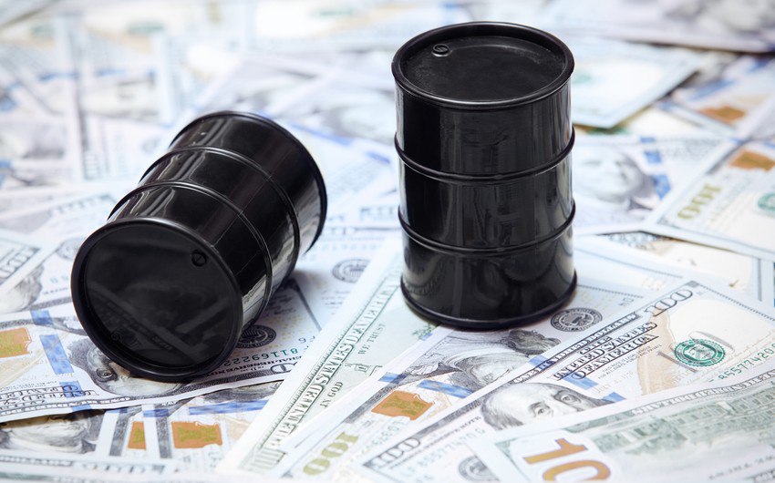 Azərbaycan neftinin qiyməti 67 dollardan aşağı düşdü