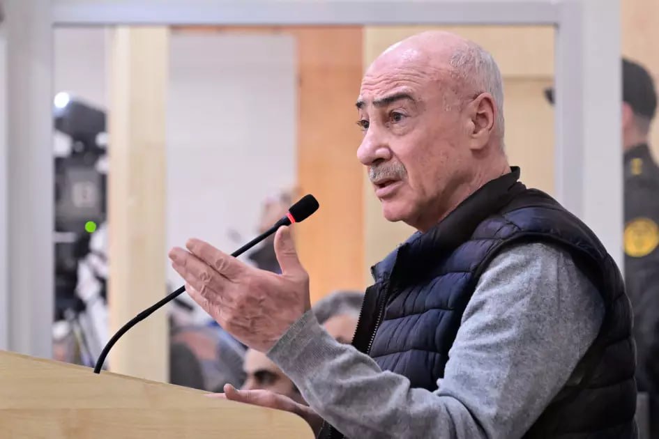 Qukasyan məhkəmədə keçmiş “döyüş yoldaşları”nı belə İFŞA ETDİ