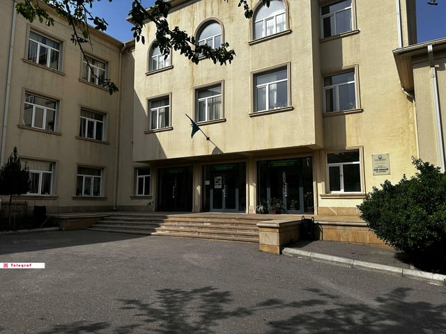 Bakıda dərs zamanı şagird vəhşicəsinə döyüldü – FOTO