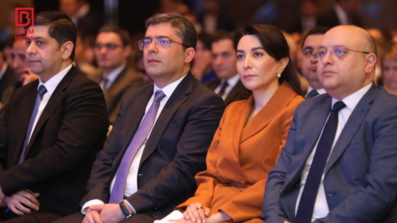 Bakıda “İctimai proseslər media müstəvisində” mövzusunda İkinci Forum KEÇİRİLİR - FOTO Bakıda “İctimai proseslər media müstəvisində” mövzusunda İkinci Forum KEÇİRİLİR - FOTO