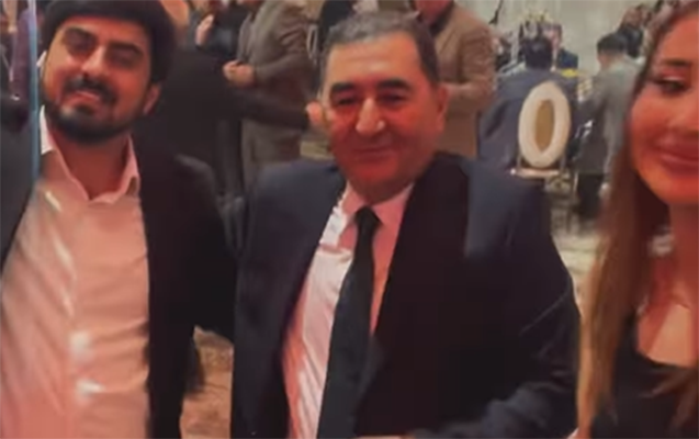 Xalq artisti 60 yaşını belə qeyd etdi - Video Xalq artisti 60 yaşını belə qeyd etdi - Video