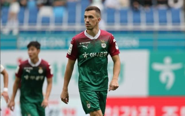 Krivotsyukun komandasından növbəti QƏLƏBƏ Krivotsyukun komandasından növbəti QƏLƏBƏ