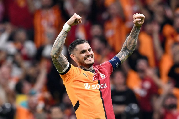 Ulduz futbolçu “Qalatasaray”dan AYRILIR Ulduz futbolçu “Qalatasaray”dan AYRILIR