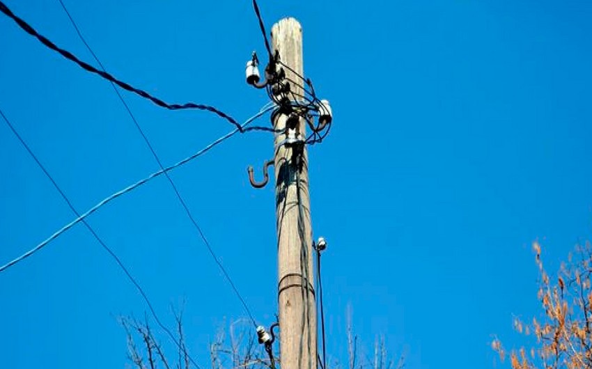 Beyləqanda FACİƏ – 66 yaşlı şəxs elektrik dirəyindən yıxılaraq həyatını itirib Beyləqanda FACİƏ – 66 yaşlı şəxs elektrik dirəyindən yıxılaraq həyatını itirib