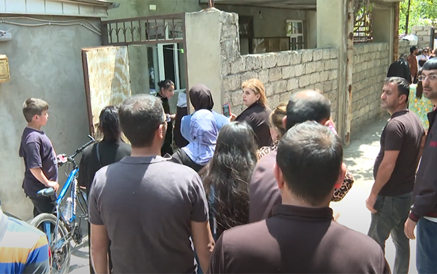 Bakıda vətəndaşlar tanınmış blogerlərə güvənib pullarından oldular... – VİDEO