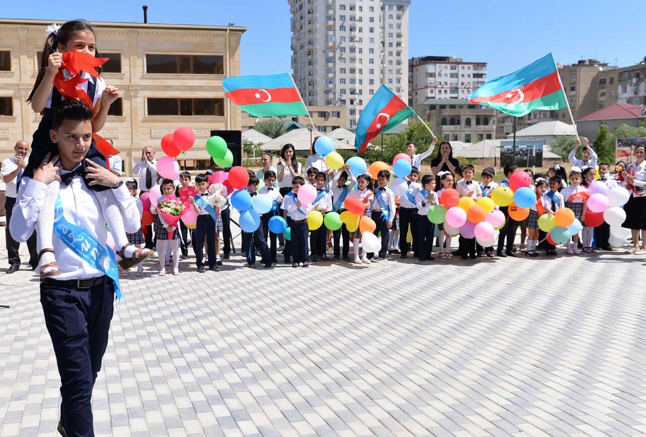 "Son zəng"lə bağlı XƏBƏRDARLIQ "Son zəng"lə bağlı XƏBƏRDARLIQ