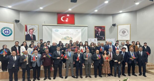 “Qərbi Azərbaycan: Unudulmaz izlər” layihəsi çərçivəsində Karsda beynəlxalq forum keçirildi – FOTO/VİDEO