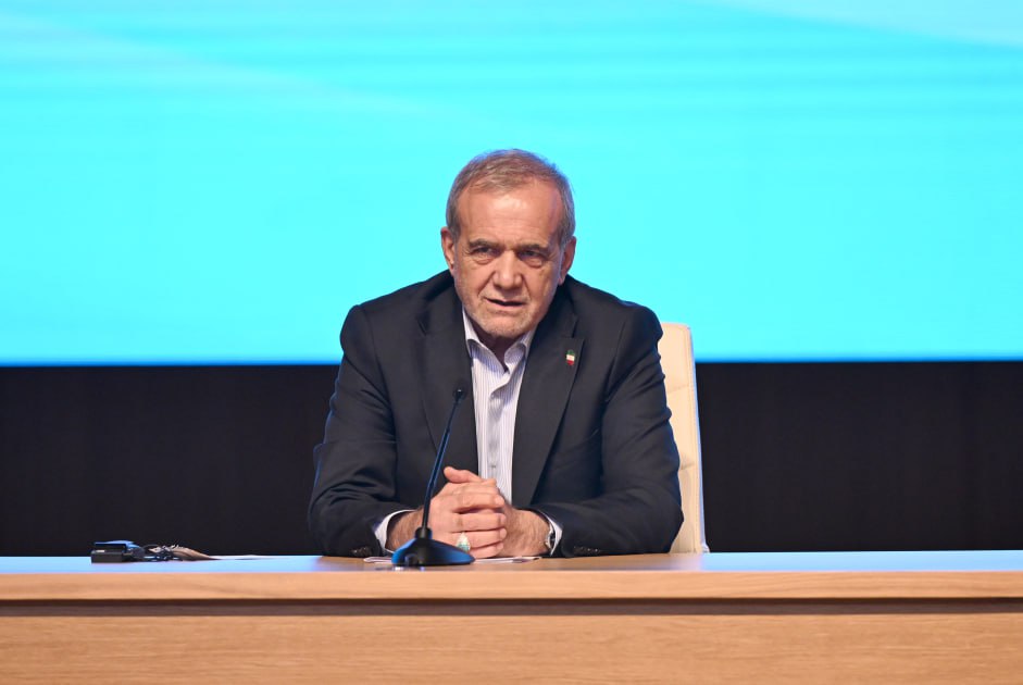 Pezeşkian: “Biz Azərbaycanla qardaş və qohumuq” – VİDEO
