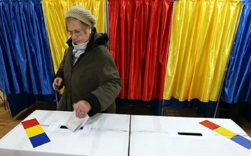 Rumıniyada prezident seçkilərinin 2-ci turu başladı - FOTO/VİDEO