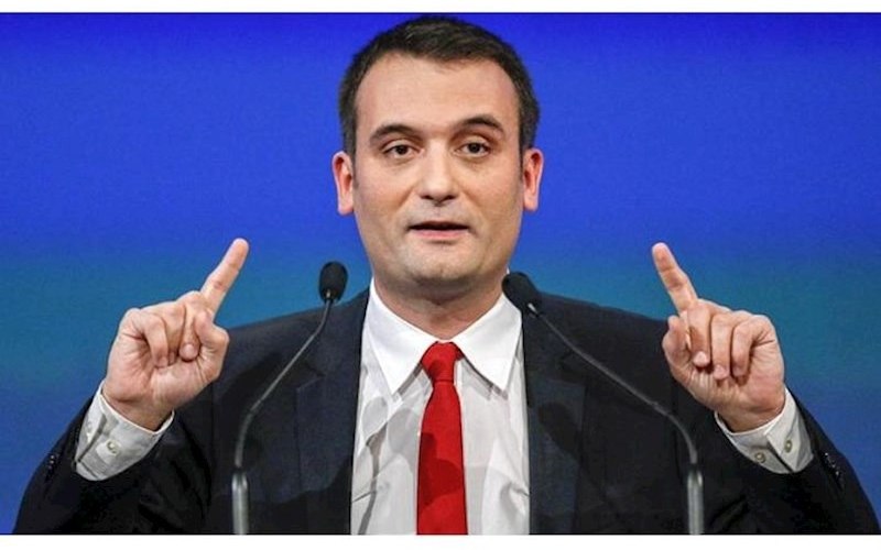 Fransalı siyasətçi Makronu “axmaq” adlandırdı Fransalı siyasətçi Makronu “axmaq” adlandırdı