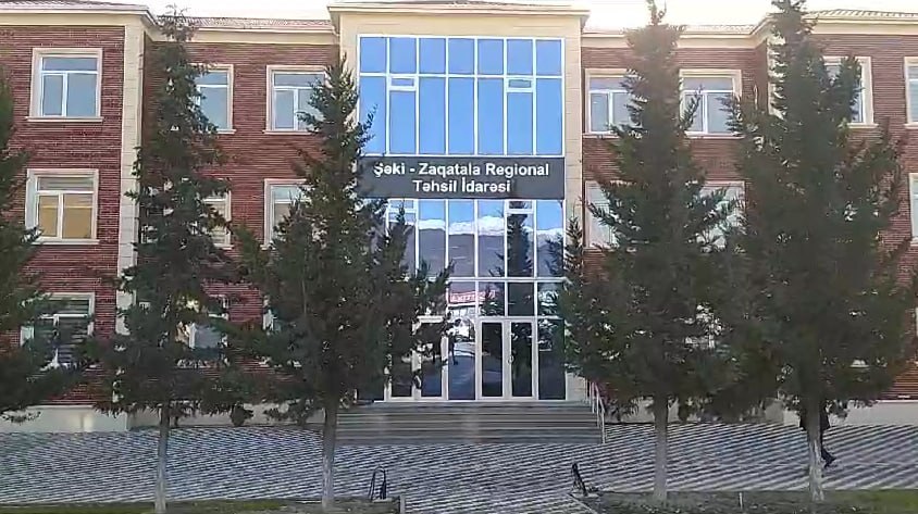 Gimnaziya direktoru işdən ÇIXARILDI - FOTO Gimnaziya direktoru işdən ÇIXARILDI - FOTO
