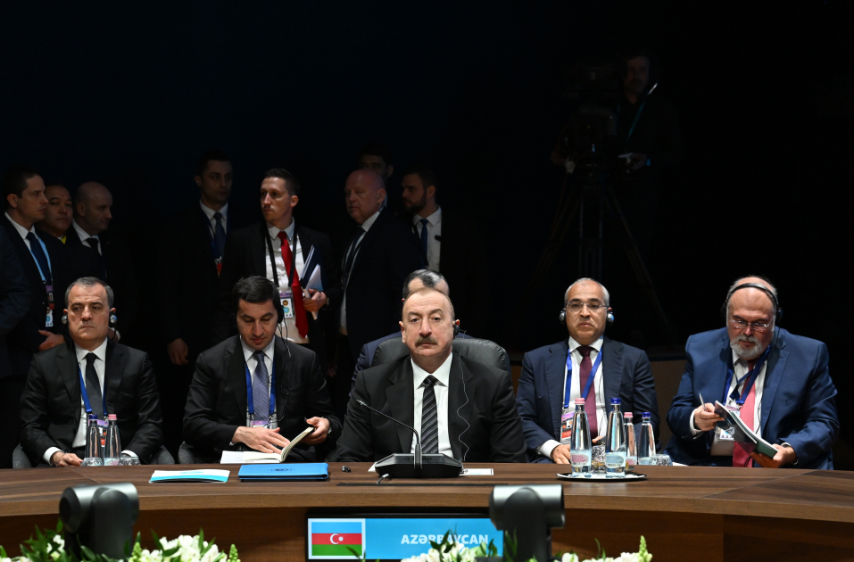 İlham Əliyev: “Azərbaycanın 9-cu hava limanı yaxın zamanlarda istifadəyə veriləcək” İlham Əliyev: “Azərbaycanın 9-cu hava limanı yaxın zamanlarda istifadəyə veriləcək”