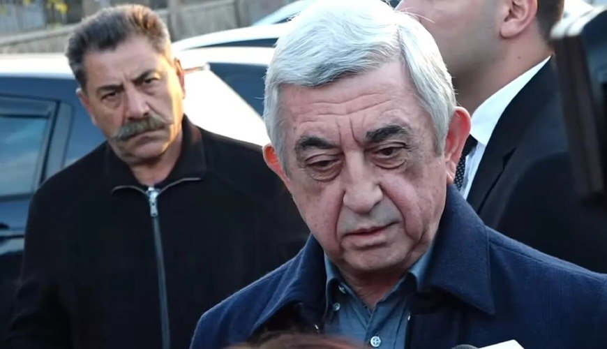 Sarkisyanla bağlı növbəti korrupsiya QALMAQALI - Torpaqları səfirliyə SATIB