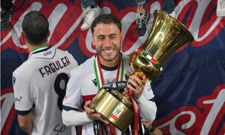 “Milan”ın futbolçusu “Qalatasaray”a KEÇİR