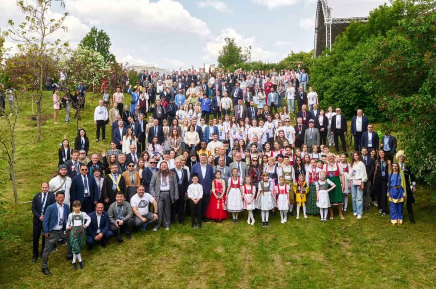 Ukrayna Ali Radası sədrinin birinci müavininə “Dəmir Yumruq” diplomu təqdim edildi - FOTO