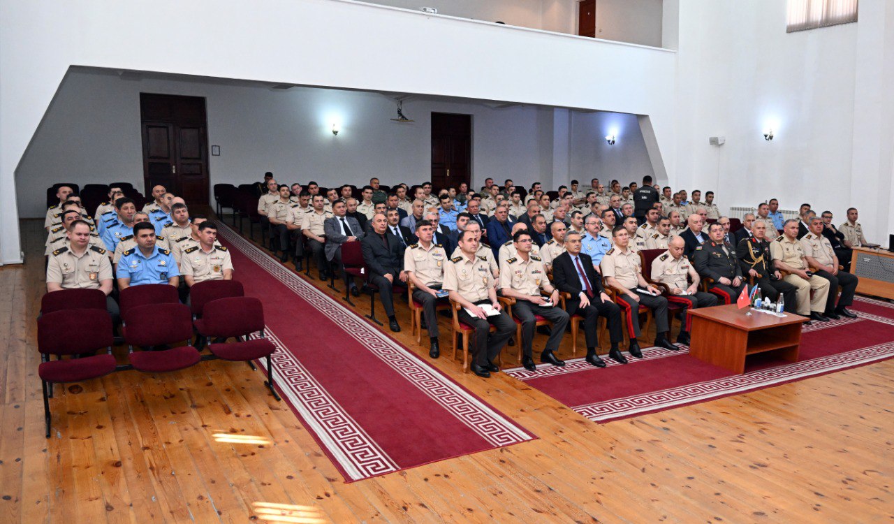 Azərbaycan-Türkiyə hərbi əməkdaşlığı GENİŞLƏNDİRİLİR - FOTO Azərbaycan-Türkiyə hərbi əməkdaşlığı GENİŞLƏNDİRİLİR - FOTO