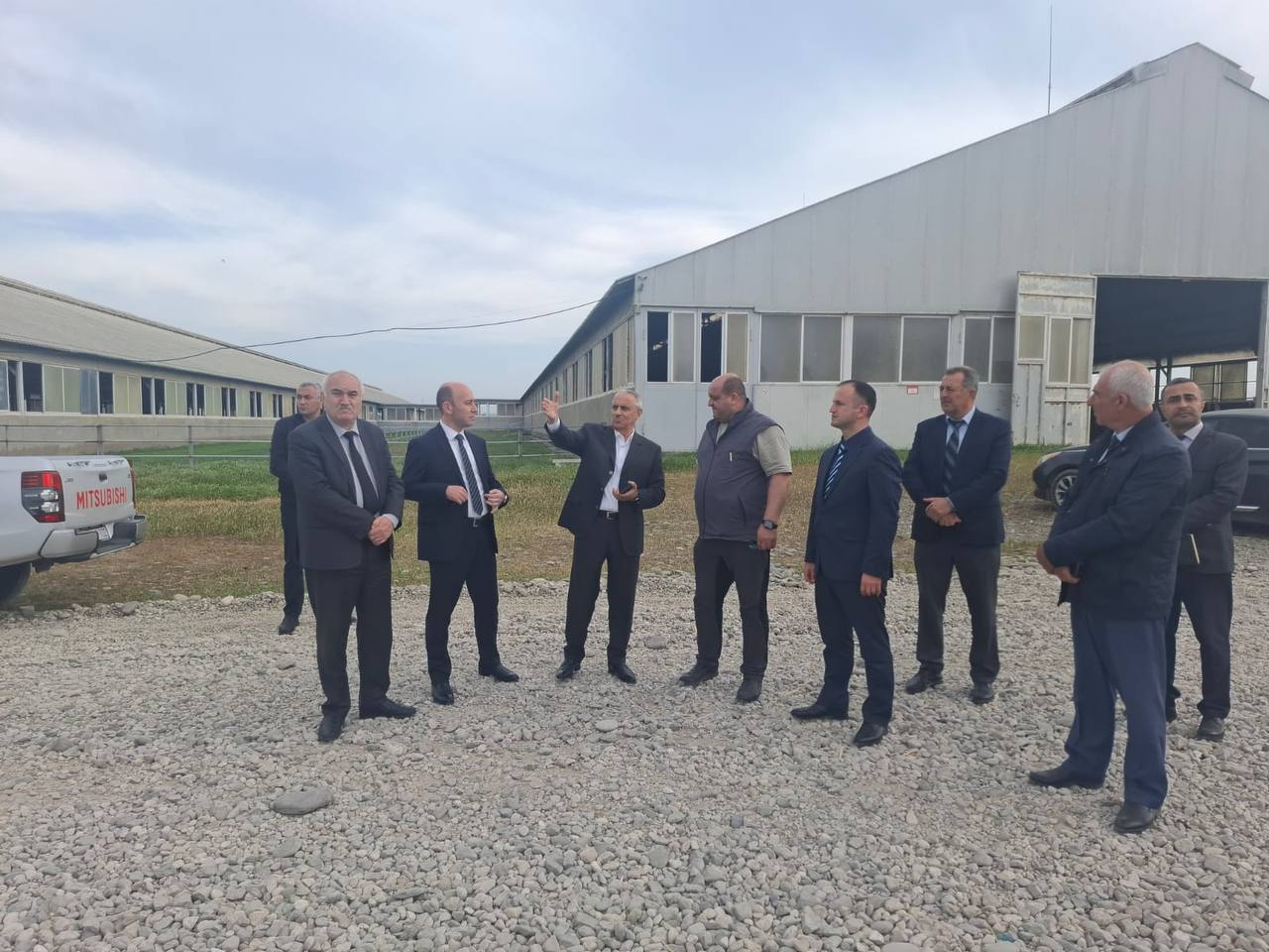 Qusarda yeni yol tikintisi və “Şahdağ” Fermer Təssərrüfatının fəaliyyəti ilə tanışlıq - FOTO
