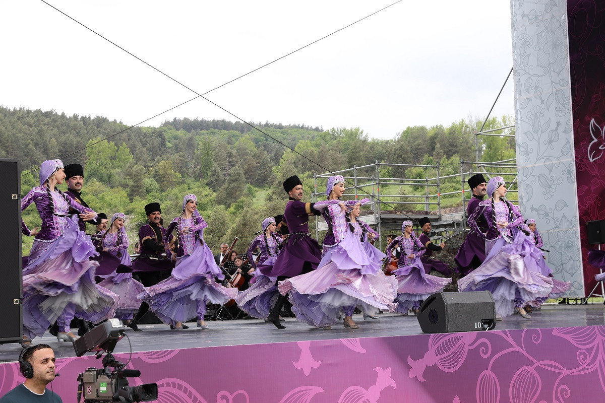 Şuşada “Xarıbülbül” Beynəlxalq Musiqi Festivalının açılışı oldu - FOTO