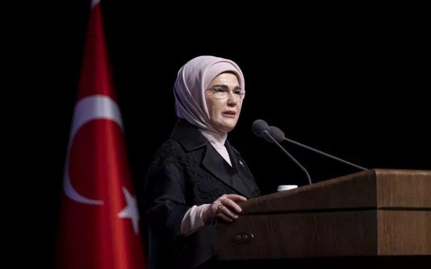 Əminə Ərdoğan: “Bir millət, iki dövlət” - daim bir, bütöv Əminə Ərdoğan: “Bir millət, iki dövlət” - daim bir, bütöv