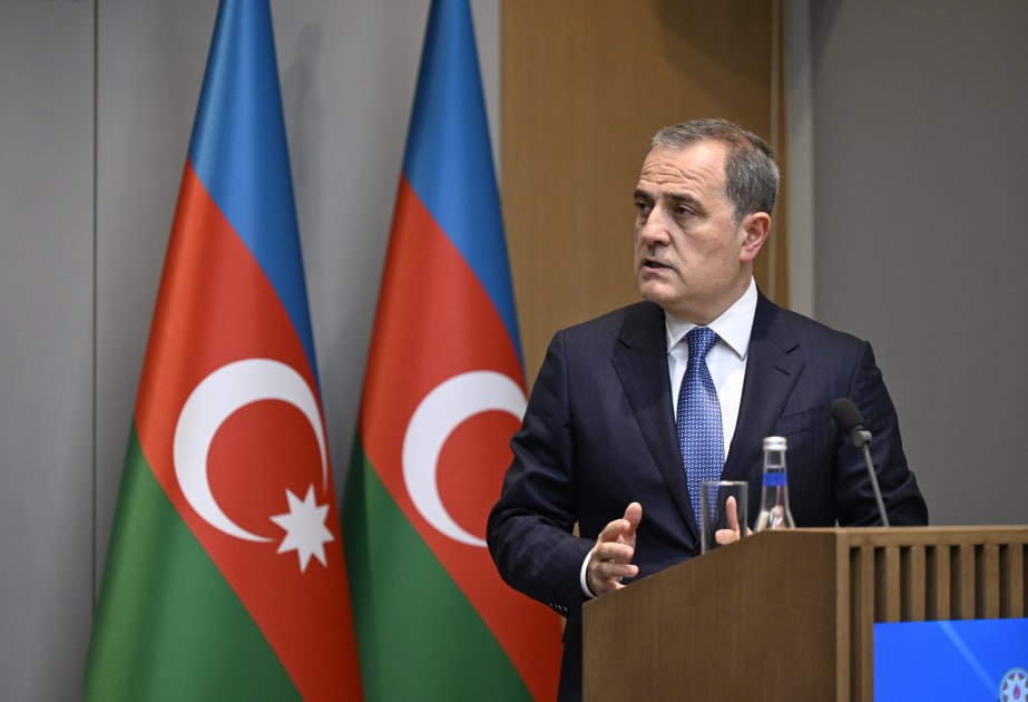 Ceyhun Bayramov: “Azərbaycan-Ukrayna münasibətləri qarşılıqlı hörmətə əsaslanır”