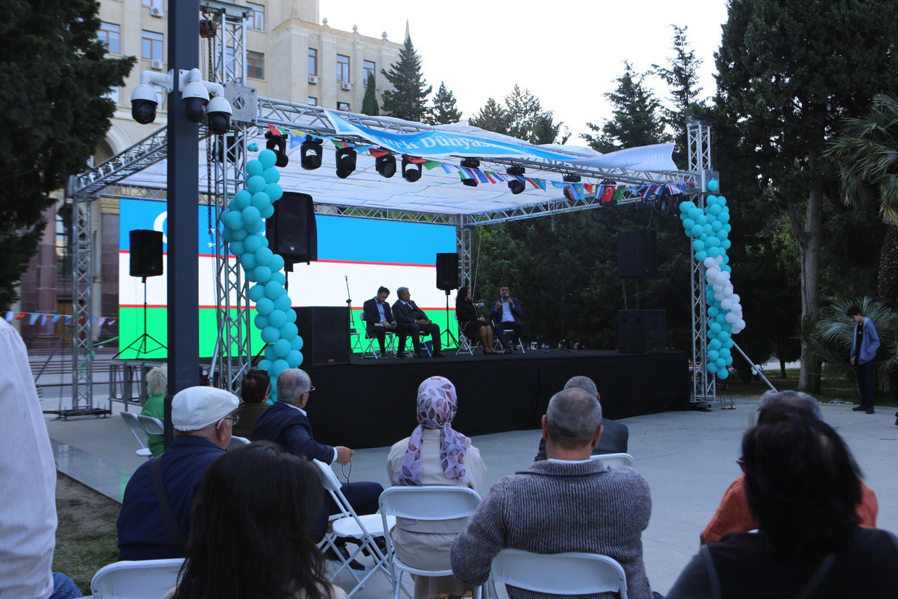 Seyid Əzim Şirvaniyə həsr olunan panel müzakirə - FOTO