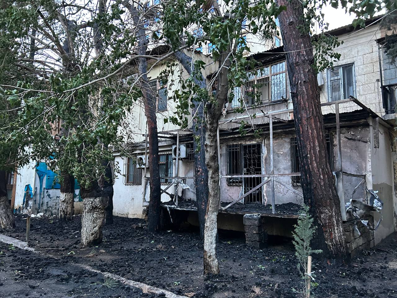 Bakıda yaşayış binasında yanğın -FOTO/ANBAAN VİDEO Bakıda yaşayış binasında yanğın -FOTO/ANBAAN VİDEO