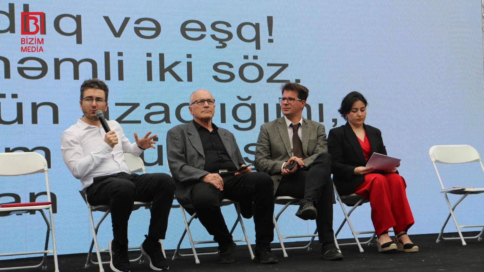 Macarıstanlı şairlər IV Türk Dünyası Ədəbiyyat və Kitab Festivalında – FOTO