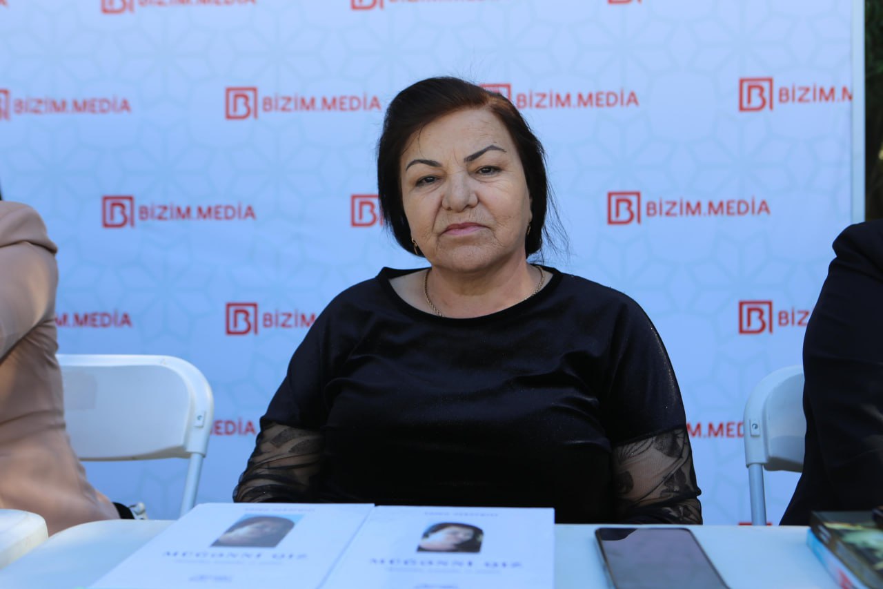 Səidə Əşrəfqızının vətənpərvərlik mövzusundakı əsərləri festivalda NÜMAYİŞ OLUNDU – FOTO