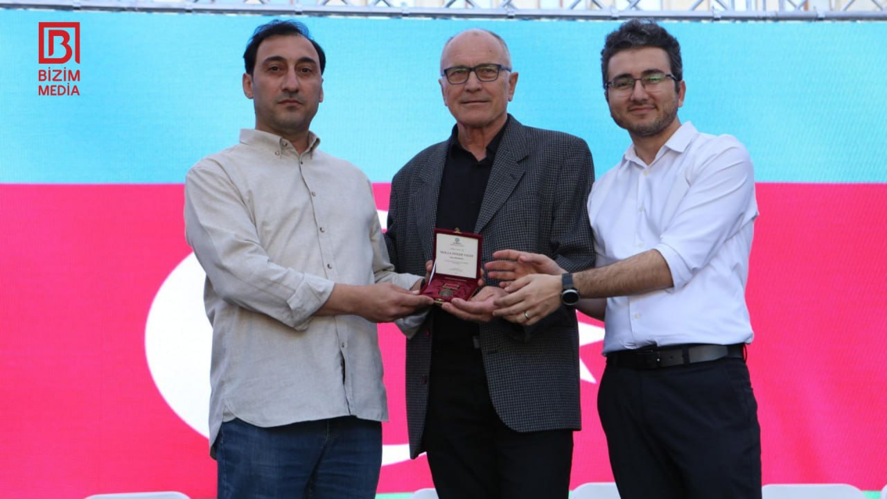 IV Türk Dünyası Ədəbiyyat və Kitab Festivalında mükafatlandırma MƏRASİMİ – FOTO